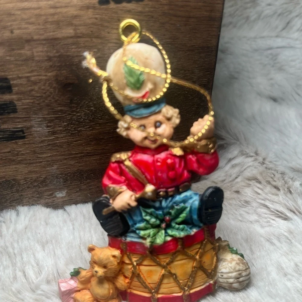 Vintage Toy Soldier Bear Ornament | Drum Base | Christmas Figurine Decor